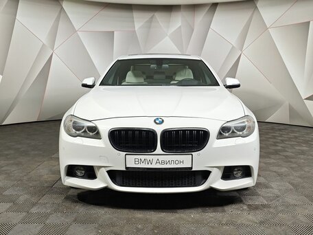 2013 BMW 5 серии 535i xDrive VI (F10/F11/F07) Рестайлинг, белый, 2399000 рублей, вид 3