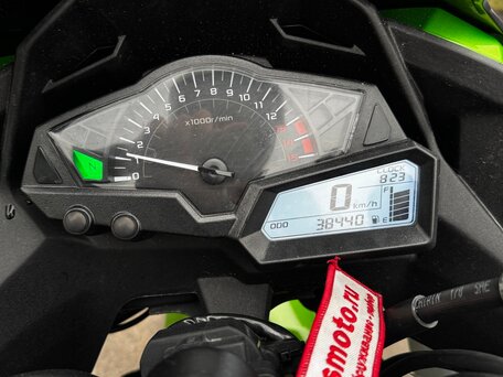 2014 Kawasaki Ninja 300, зелёный, 390000 рублей, вид 3