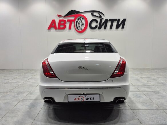 2015 Jaguar XJ IV (X351) Рестайлинг, белый, 1470000 рублей - вид 6