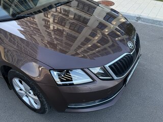 2018 Skoda Octavia III (A7) Рестайлинг, коричневый, 1550000 рублей, вид 1