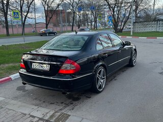 2007 Mercedes-Benz E-Класс 230 III (W211, S211) Рестайлинг, чёрный, 750000 рублей, вид 3