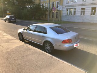 2003 Volkswagen Phaeton 5-Seater I, серебристый, 600000 рублей, вид 5