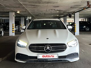2020 Mercedes-Benz E-Класс 250 V (W213, S213, C238) Рестайлинг, белый, 3950000 рублей, вид 3