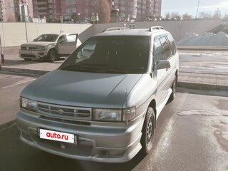 1996 Nissan Prairie Joy II (M11), серый, 370000 рублей, вид 2