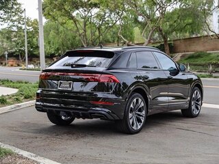 2025 Audi Q8 55 TFSI I (4M) Рестайлинг, чёрный, 12043840 рублей, вид 2