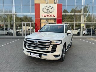2026 Toyota Land Cruiser 300 Series, белый, 15300000 рублей, вид 1