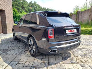 2020 Rolls-Royce Cullinan I (Series I), коричневый, 29000000 рублей, вид 5