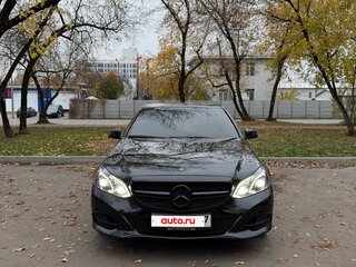 2013 Mercedes-Benz E-Класс 350 IV (W212, S212, C207) Рестайлинг, чёрный, 2600000 рублей, вид 3