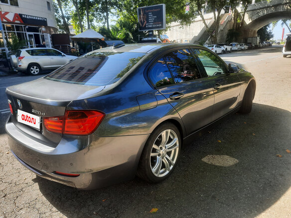 2015 BMW 3 серии 320d xDrive VI (F3x) Рестайлинг, серый, 1900000 рублей - вид 2