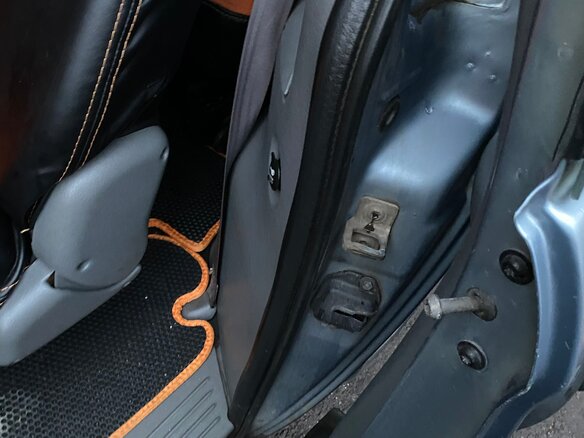 2005 Dodge Caravan 4-speed IV, серый, 300000 рублей - вид 22