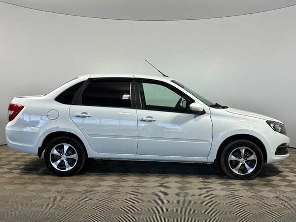 2023 Lada (ВАЗ) Granta I Рестайлинг, белый, 850000 рублей - вид 6