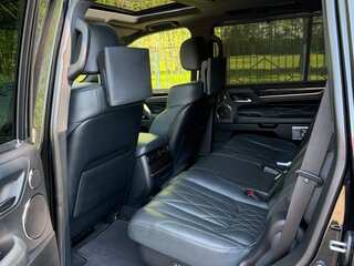 2021 Lexus LX 570 III Рестайлинг 2, чёрный, 7800000 рублей, вид 4