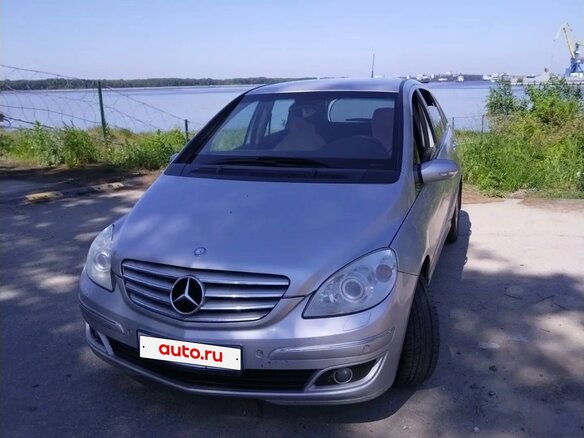 2008 Mercedes-Benz B-Класс 170 I (W245), серебристый, 600000 рублей
