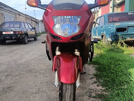 1999 Honda CBR 1100 XX, красный, 560000 рублей, вид 2