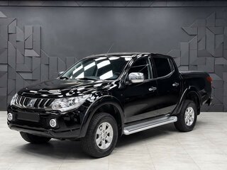2018 Mitsubishi L200 V, чёрный, 1899000 рублей, вид 1
