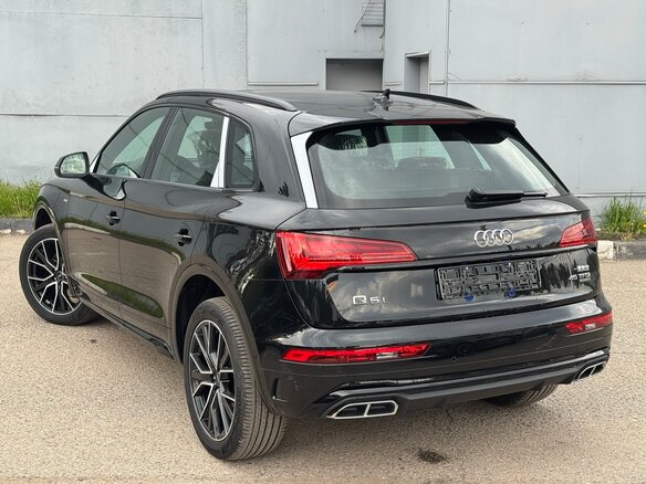 2025 Audi Q5 L 45 TFSI II (FY) Рестайлинг, чёрный - вид 1