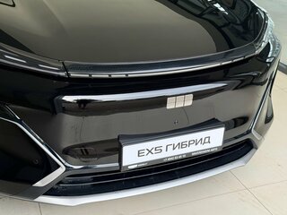 2026 Geely EX5 Гибрид EM-R, чёрный, 3829990 рублей, вид 4