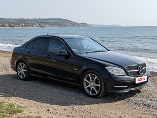 2011 Mercedes-Benz C-Класс 200 III (W204), чёрный, 1250000 рублей, вид 3