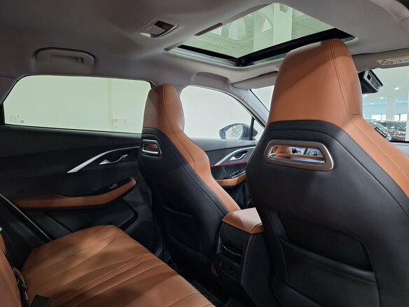 2022 Omoda C5 I, белый, 1580000 рублей - вид 15