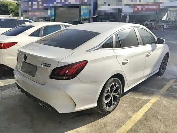 2022 MG 5 II, белый - вид 4