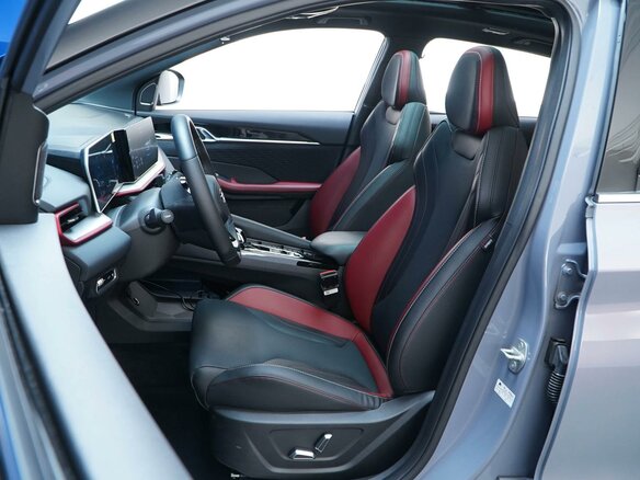 2024 Geely Coolray I Рестайлинг, серый, 2037444 рублей - вид 9