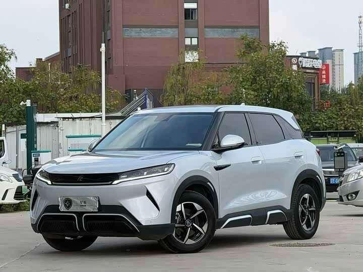 Открыть фотографии: BYD Yuan Up