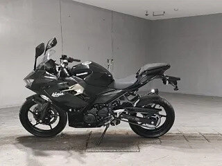 2024 Kawasaki Ninja 400, чёрный, 420000 рублей, вид 1