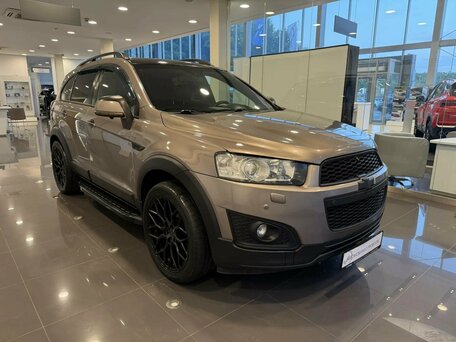 2013 Chevrolet Captiva I Рестайлинг, коричневый, 999000 рублей, вид 3