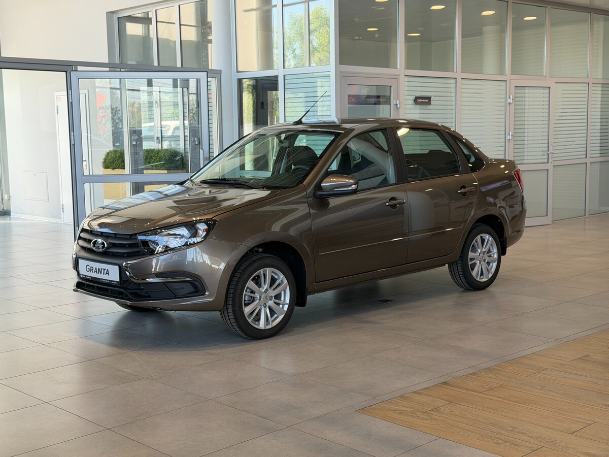Открыть фотографии: Lada (ВАЗ) Granta I Рестайлинг