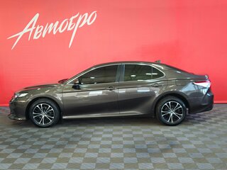 2019 Toyota Camry VIII (XV70), чёрный, 2070000 рублей, вид 2