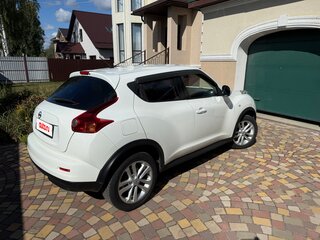 2013 Nissan Juke I, белый, 990000 рублей, вид 2