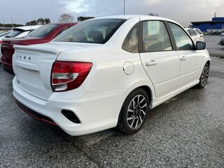 2026 Lada (ВАЗ) Granta Sportline I Рестайлинг, белый, 1358000 рублей, вид 5