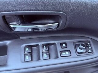 2016 Mitsubishi Outlander III Рестайлинг 2, серебристый, 1633500 рублей, вид 3