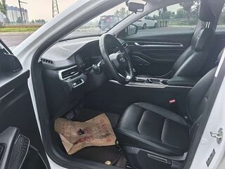2023 Geely Emgrand II, белый, 899030 рублей, вид 5