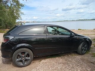 2008 Opel Astra GTC H Рестайлинг, чёрный, 390000 рублей, вид 4