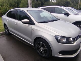 2014 Volkswagen Polo V, серебристый, 770000 рублей, вид 3