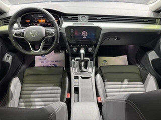 2022 Volkswagen Magotan B8 Рестайлинг, чёрный, 1500000 рублей, вид 5