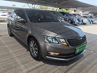 2022 Skoda Octavia III (A7) Рестайлинг, бежевый, 1626000 рублей, вид 1