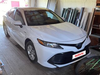 2019 Toyota Camry VIII (XV70), белый, 2300000 рублей, вид 4
