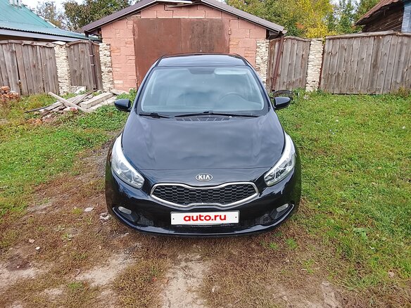 2013 Kia Ceed II, чёрный, 800000 рублей