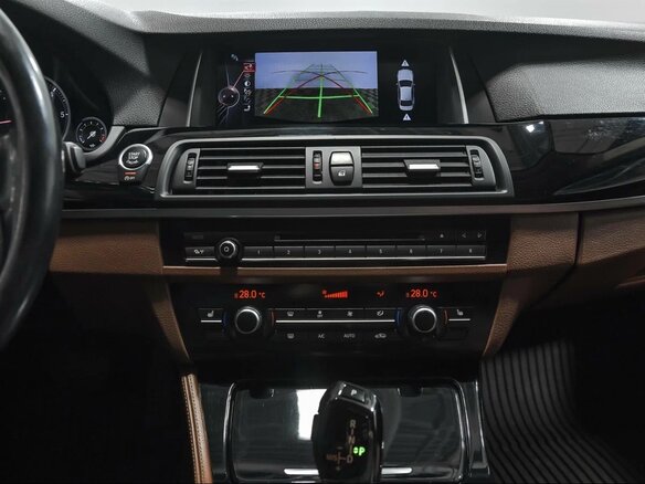 2015 BMW 5 серии 525d xDrive VI (F10/F11/F07) Рестайлинг, чёрный, 2200000 рублей - вид 4