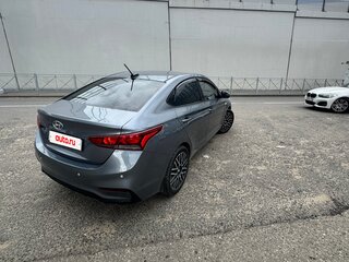 2017 Hyundai Solaris II, серый, 1050000 рублей, вид 3
