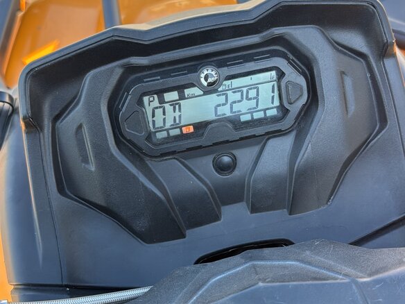 2018 BRP Can-Am Outlander 570, оранжевый, 1200000 рублей - вид 11
