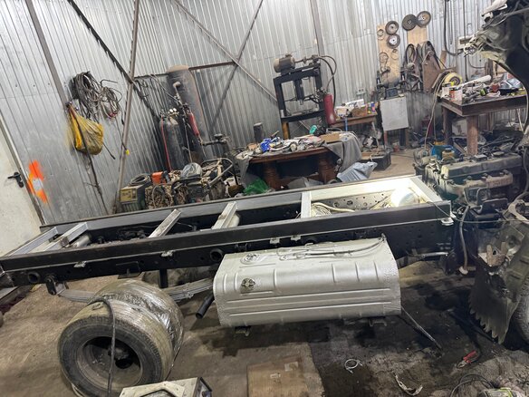 1992 Mazda Titan, белый, 1250000 рублей - вид 17