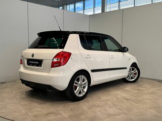 2011 Skoda Fabia RS II, белый, 980000 рублей, вид 5