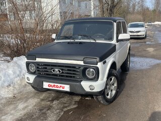 1999 Lada (ВАЗ) 2121 (4x4) I Рестайлинг, белый, 310000 рублей, вид 1