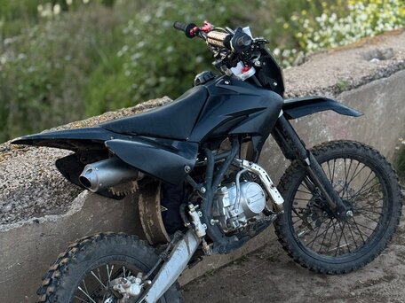 2024 Regulmoto Seven 125E, чёрный, 51990 рублей, вид 4