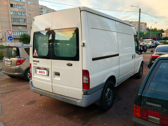 2009 Ford Transit, белый, 750000 рублей - вид 3