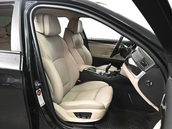 2011 BMW 5 серии 530d xDrive VI (F10/F11/F07), чёрный - вид 7