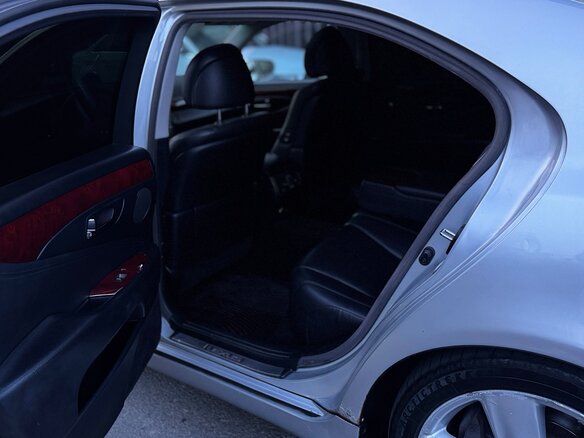 2007 Lexus LS Long 460 L IV, серебристый, 900000 рублей - вид 11